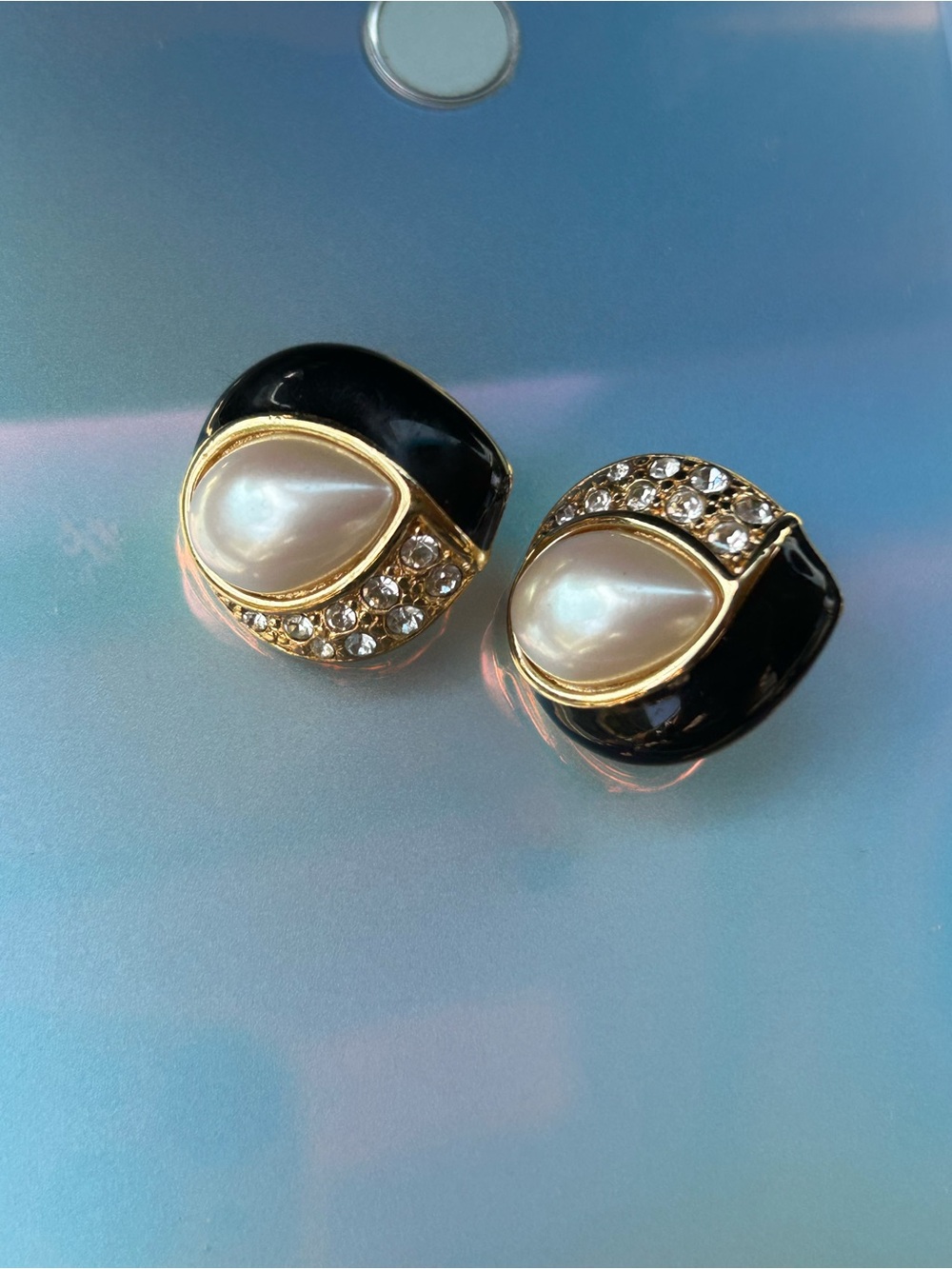 Gold-Plated Black Pearl Teardrop Clip Earrings